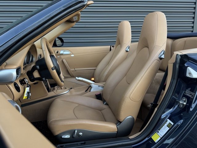 Used 2012 Porsche 911 Carrera 4S image 5