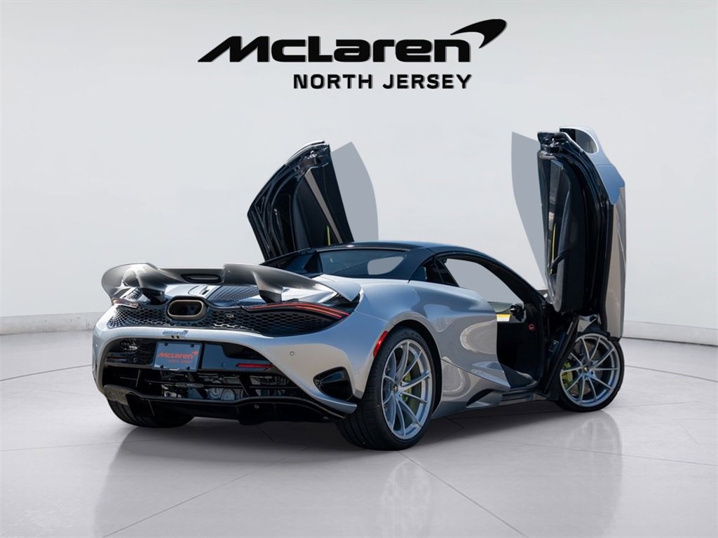 New 2025 McLaren 750S Spider image 20