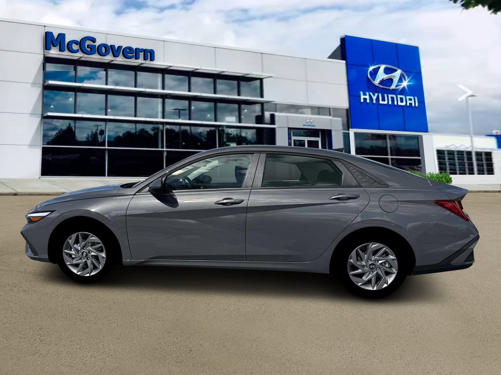 New 2026 Hyundai Elantra Hybrid FWD image 3