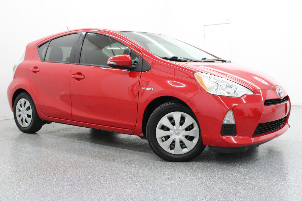Used 2012 Toyota Prius C Two image 1