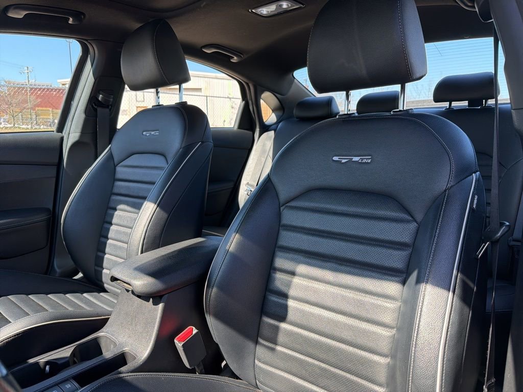 Used 2023 Kia Forte GT-Line w/ GT-Line Premium Package image 21