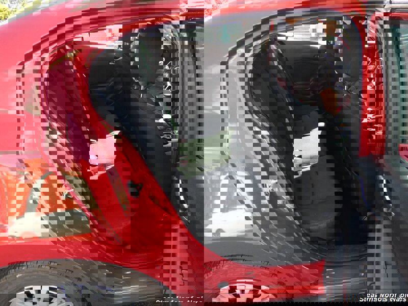 Used 2015 MAZDA MAZDA3 i Sport image 47