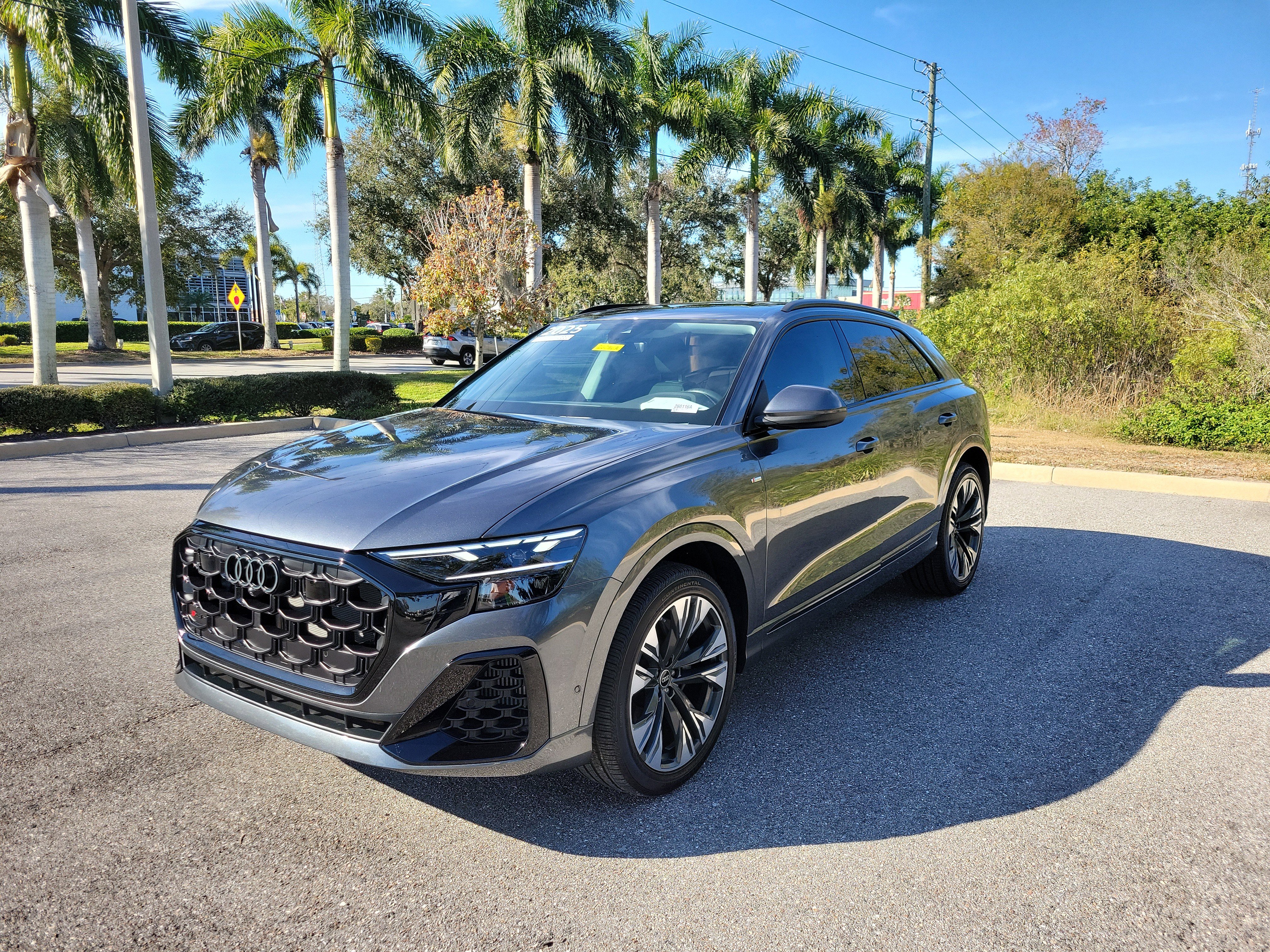 Certified 2025 Audi Q8 Premium Plus image 8