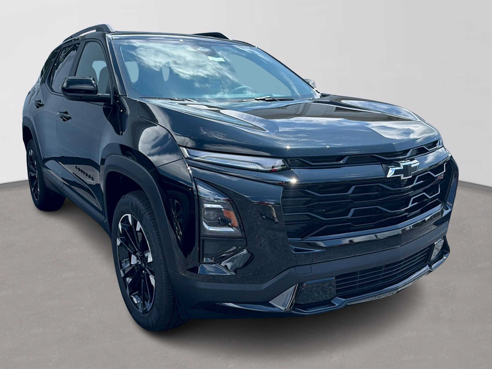 Used 2026 Chevrolet Equinox RS w/ Convenience Package III FWD image 2