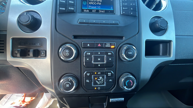 Used 2013 Ford F150 XLT w/ Mid Equipment Group AWD/4WD image 16
