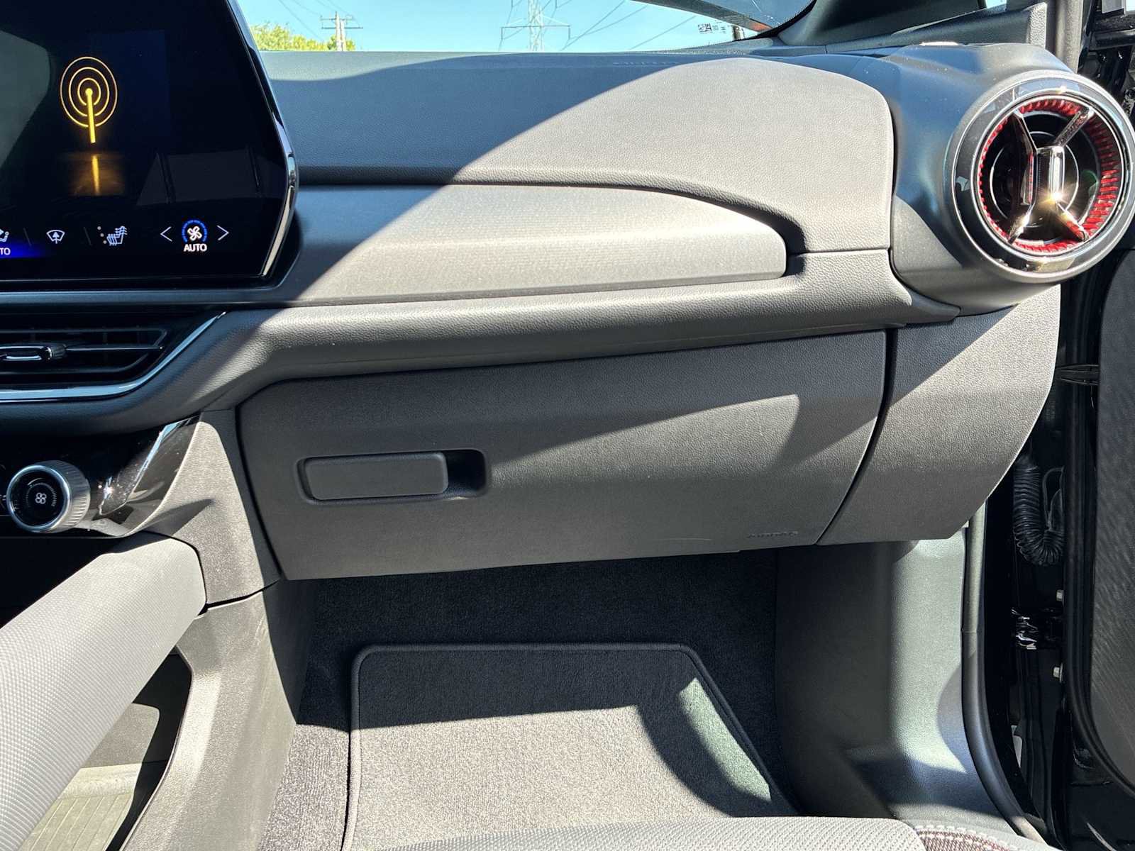 Used 2024 Chevrolet Equinox EV RS image 28