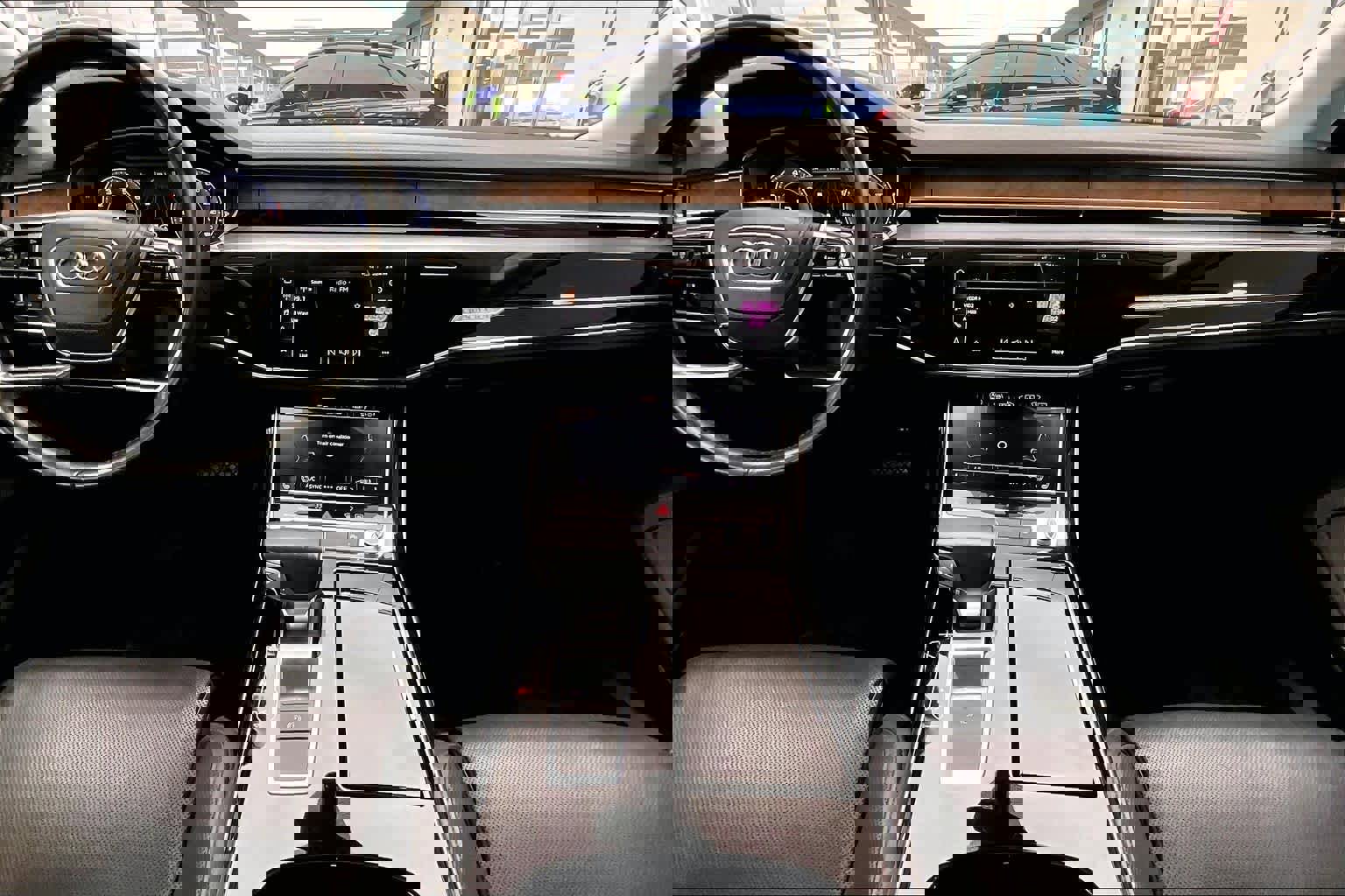 Used 2019 Audi A8 L 3.0T w/ Executive Package image 15