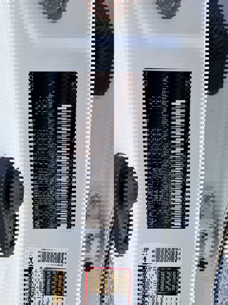 Used 2023 Toyota Highlander Limited image 37