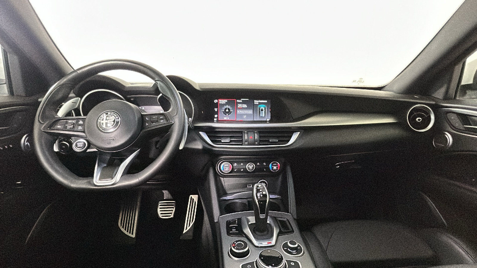 Used 2020 Alfa Romeo Stelvio Ti Sport w/ Quick Order Package 22S Sport AWD/4WD image 31
