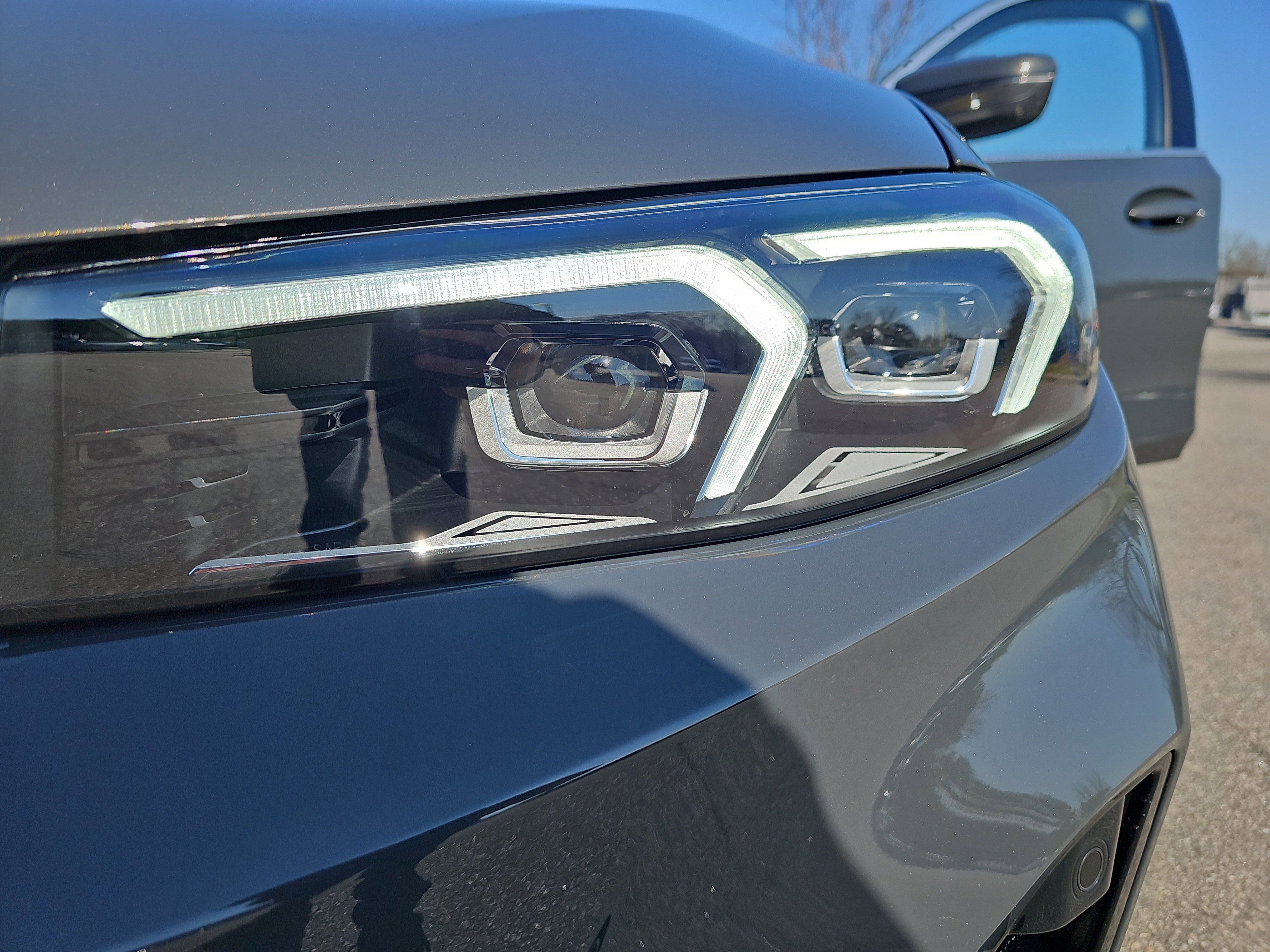 New 2026 BMW 330i Sedan w/ Premium Package RWD image 34