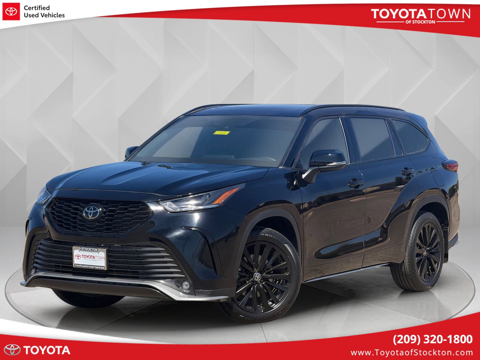 Certified 2024 Toyota Highlander XSE FWD image 1