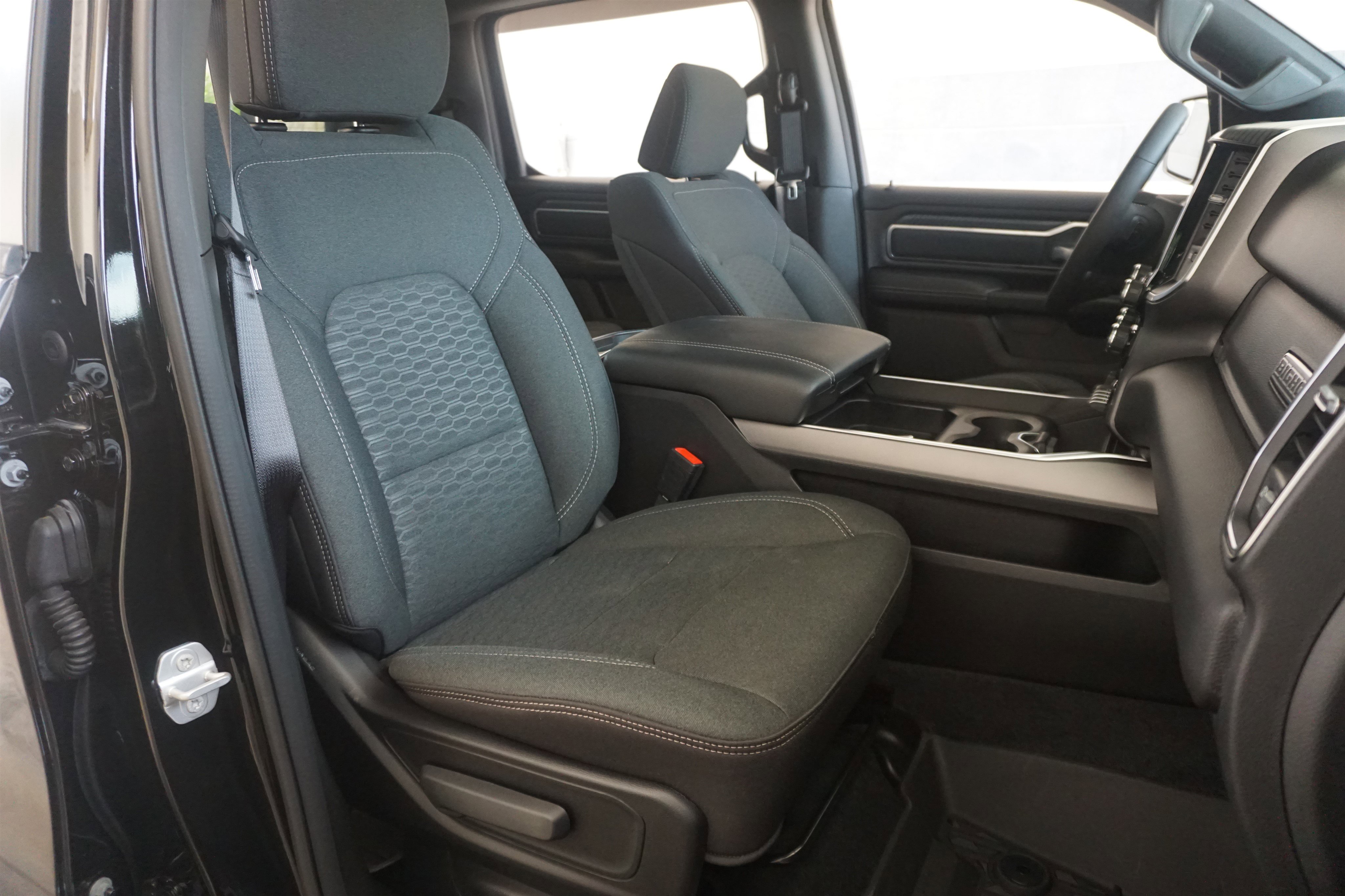 Used 2025 RAM 1500 Big Horn image 20