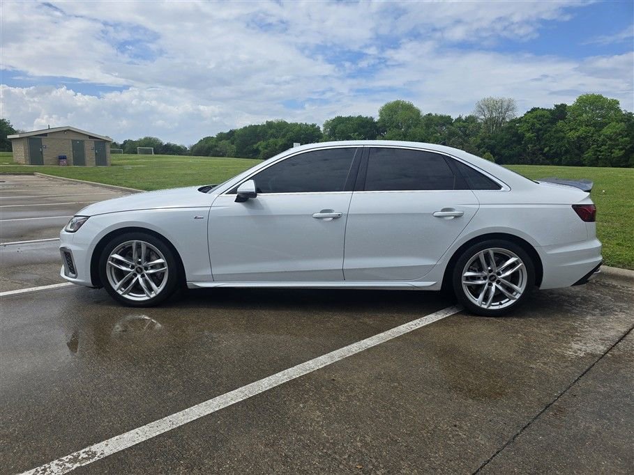 Used 2022 Audi A4 2.0T Premium Plus image 3