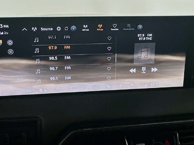 New 2025 Nissan Armada PRO-4X AWD/4WD image 18