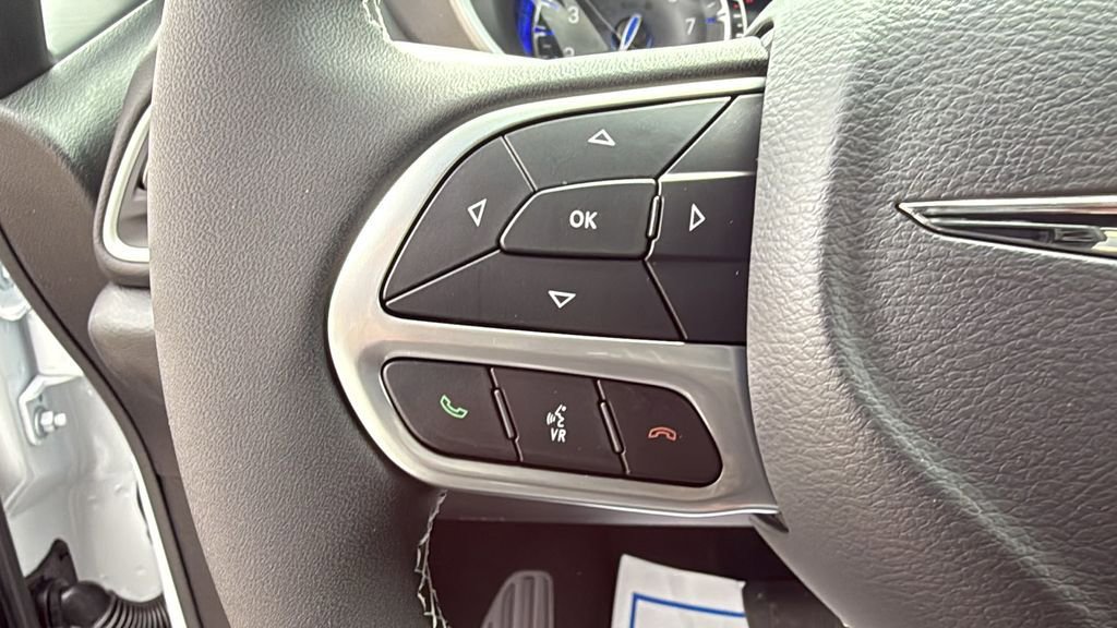 New 2026 Chrysler Voyager LX image 23