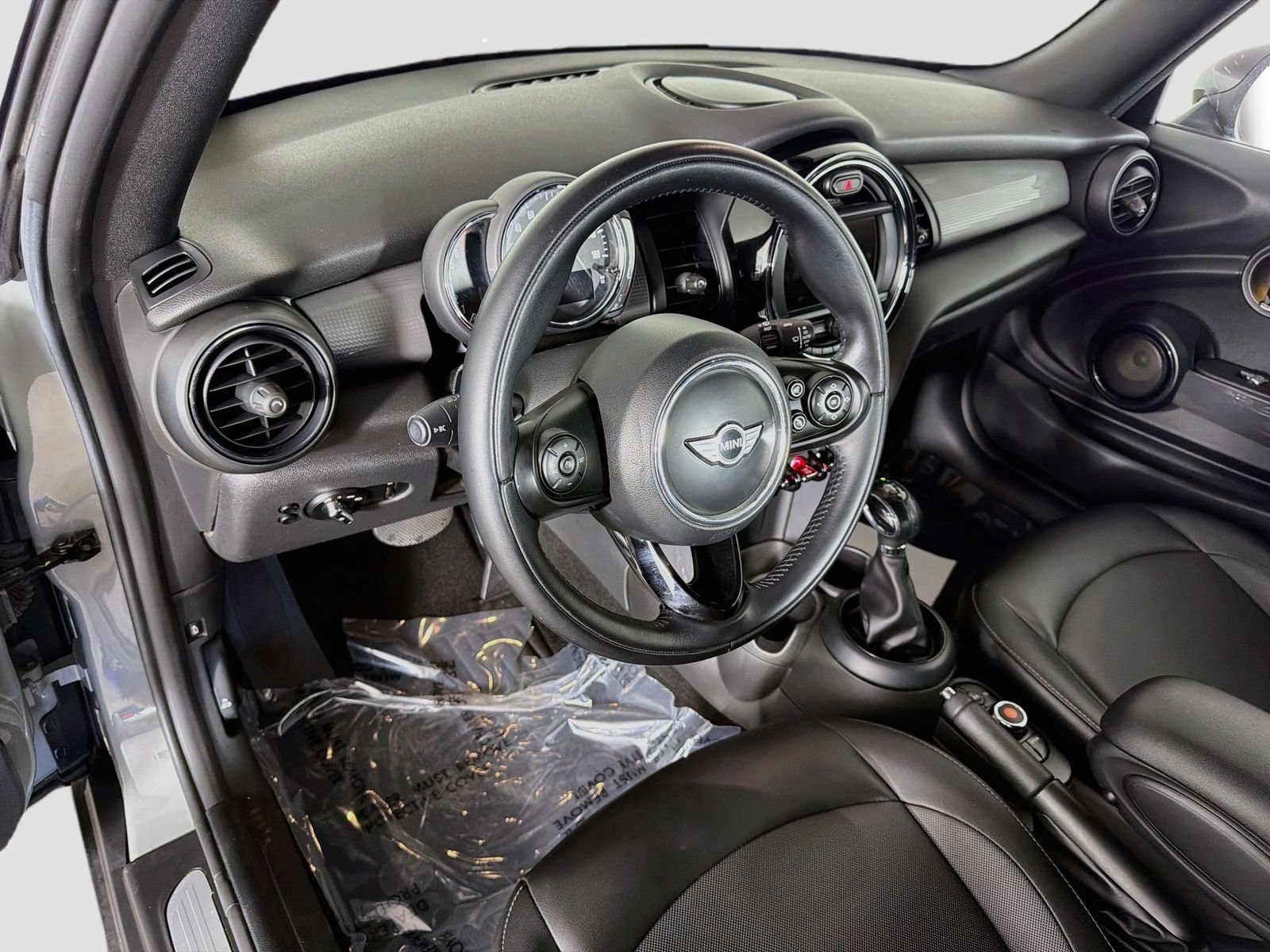 Used 2018 MINI Cooper Convertible FWD image 9