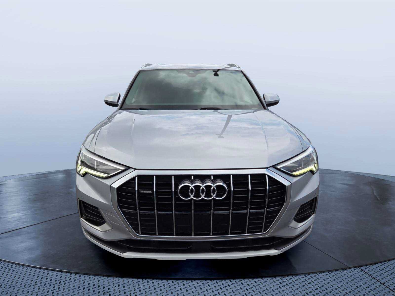 Used 2020 Audi Q3 2.0T Premium Plus w/ Premium Plus Package AWD/4WD image 8