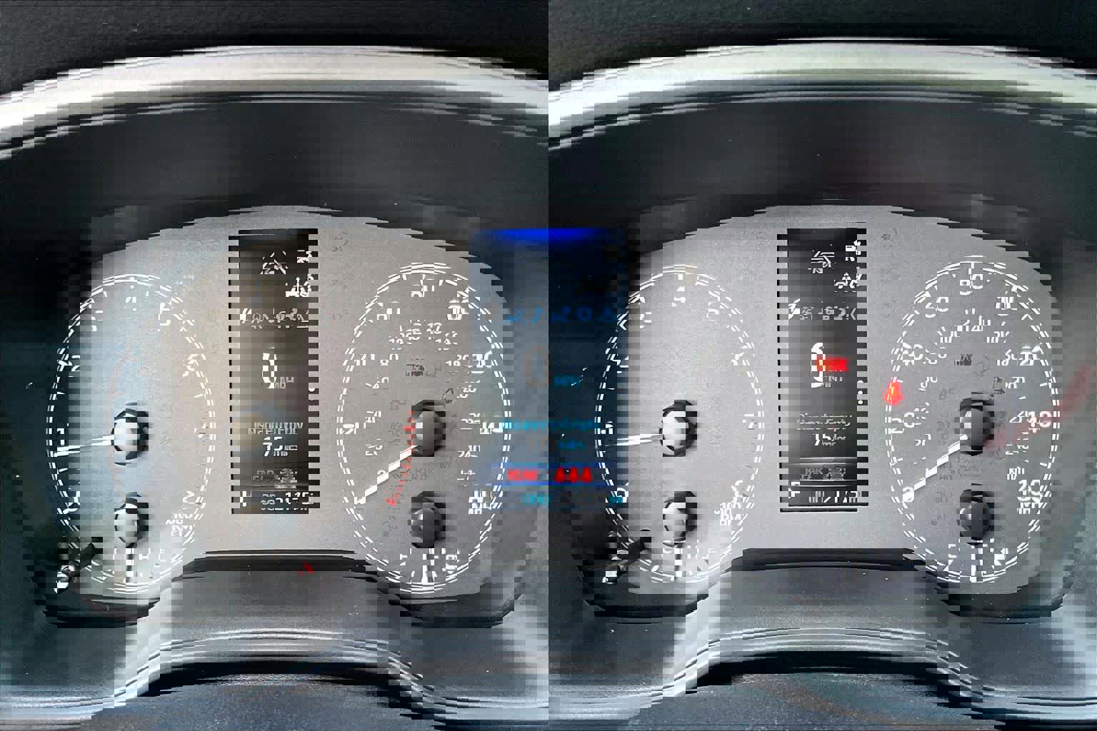 Certified 2024 Toyota Corolla Cross LE w/ Moonroof Package image 27