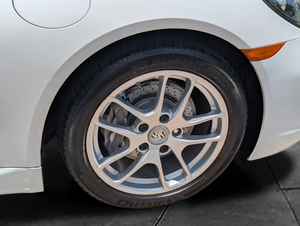 Used 2018 Porsche 718 Boxster RWD image 10