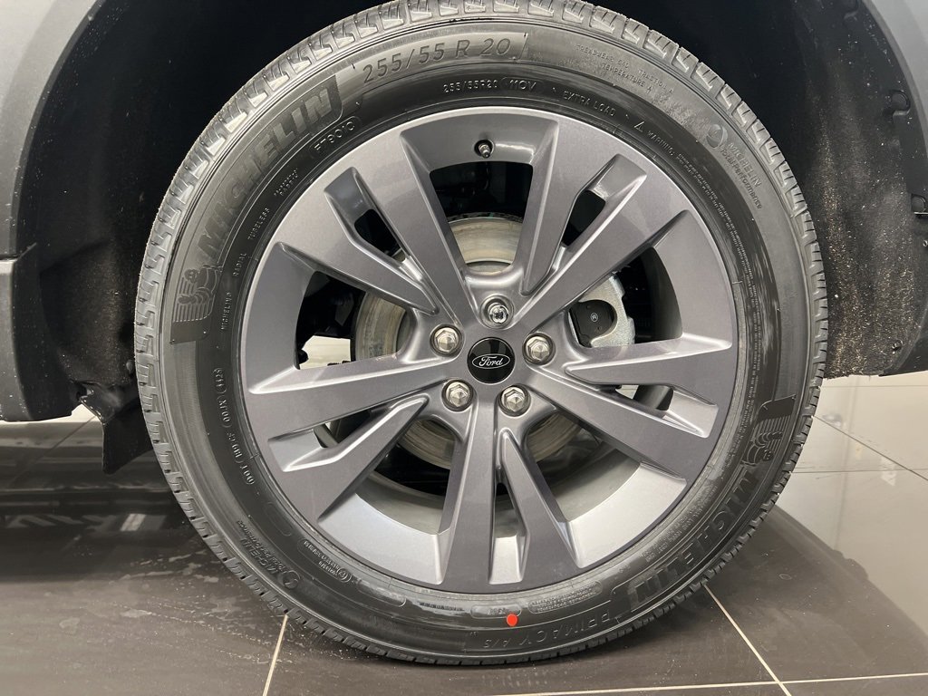 New 2026 Ford Explorer Active w/ Active Comfort Package image 7