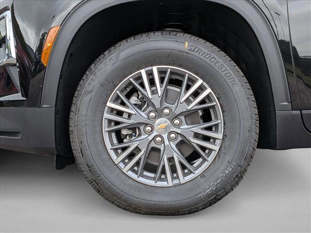 New 2026 Chevrolet Traverse LT w/ Driver Confidence Package FWD image 18