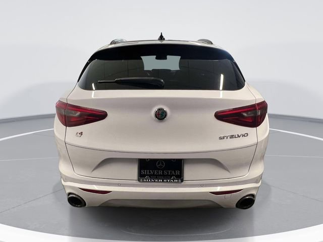 Used 2020 Alfa Romeo Stelvio Ti Sport AWD/4WD image 5