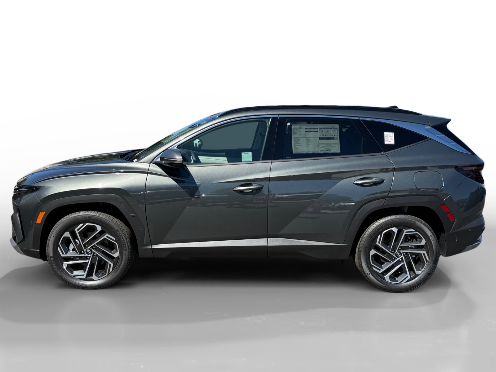 New 2026 Hyundai Tucson Limited AWD/4WD image 2