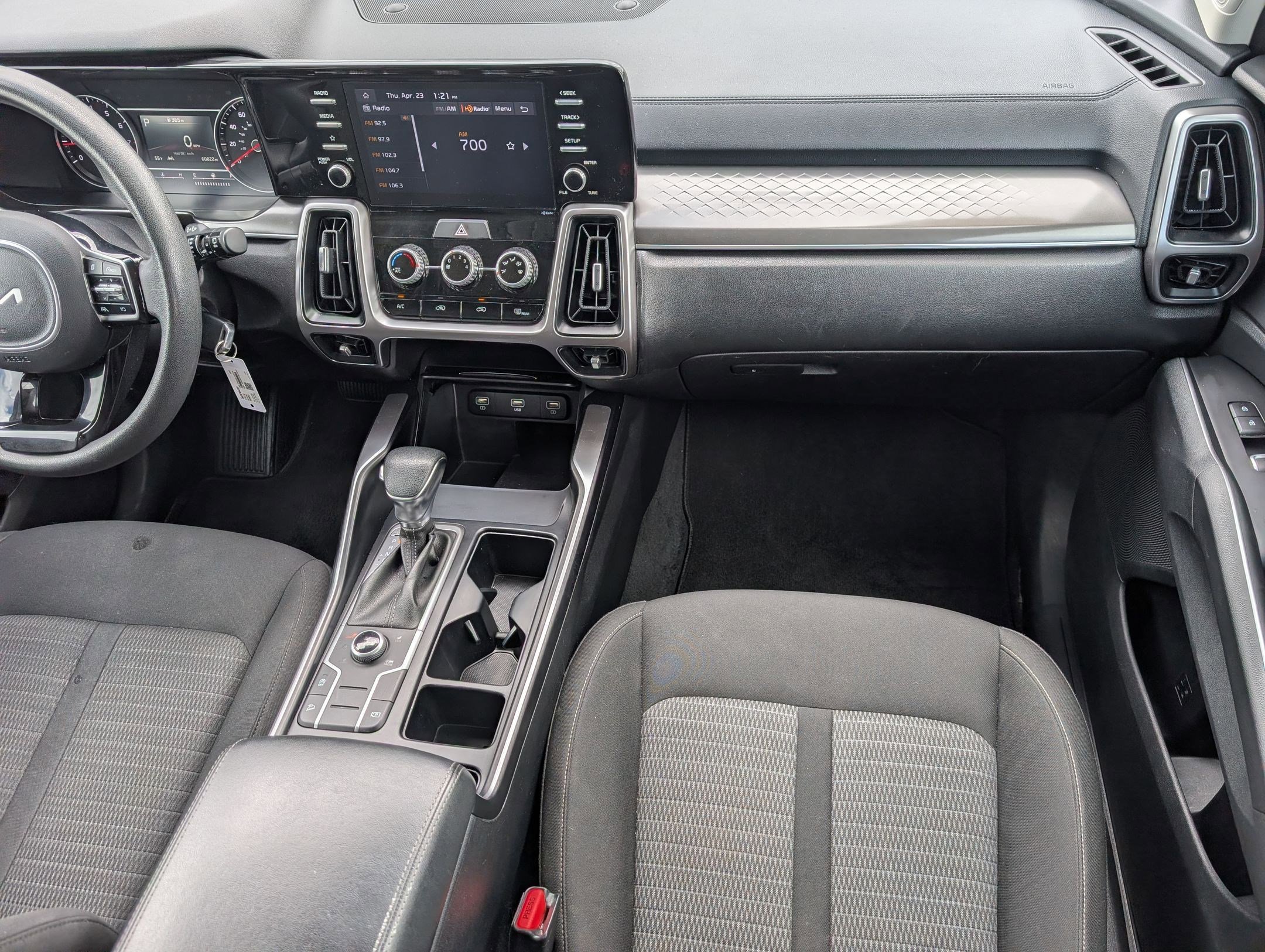 Certified 2022 Kia Sorento LX AWD/4WD image 29