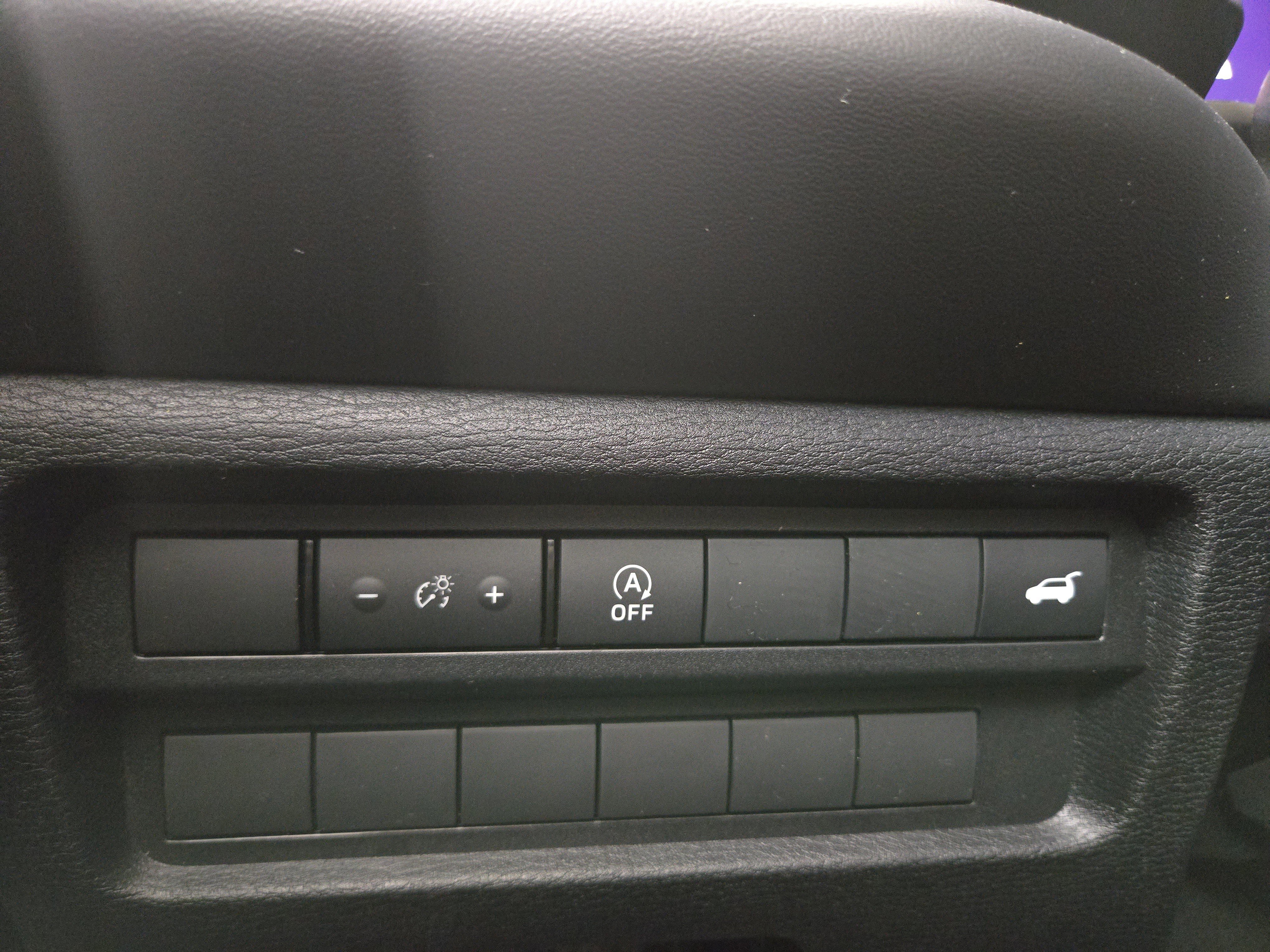 New 2026 Mitsubishi Outlander SEL image 26