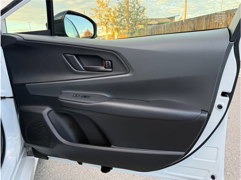 Used 2023 Toyota Prius LE image 37