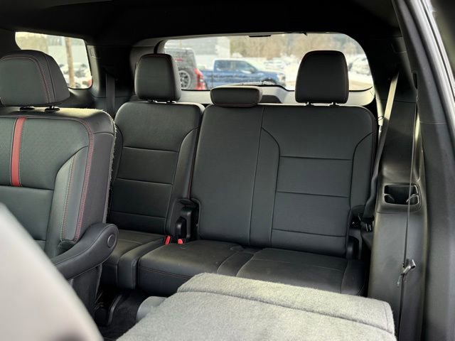 Used 2024 Chevrolet Traverse RS w/ LPO, Floor Liner Package image 24