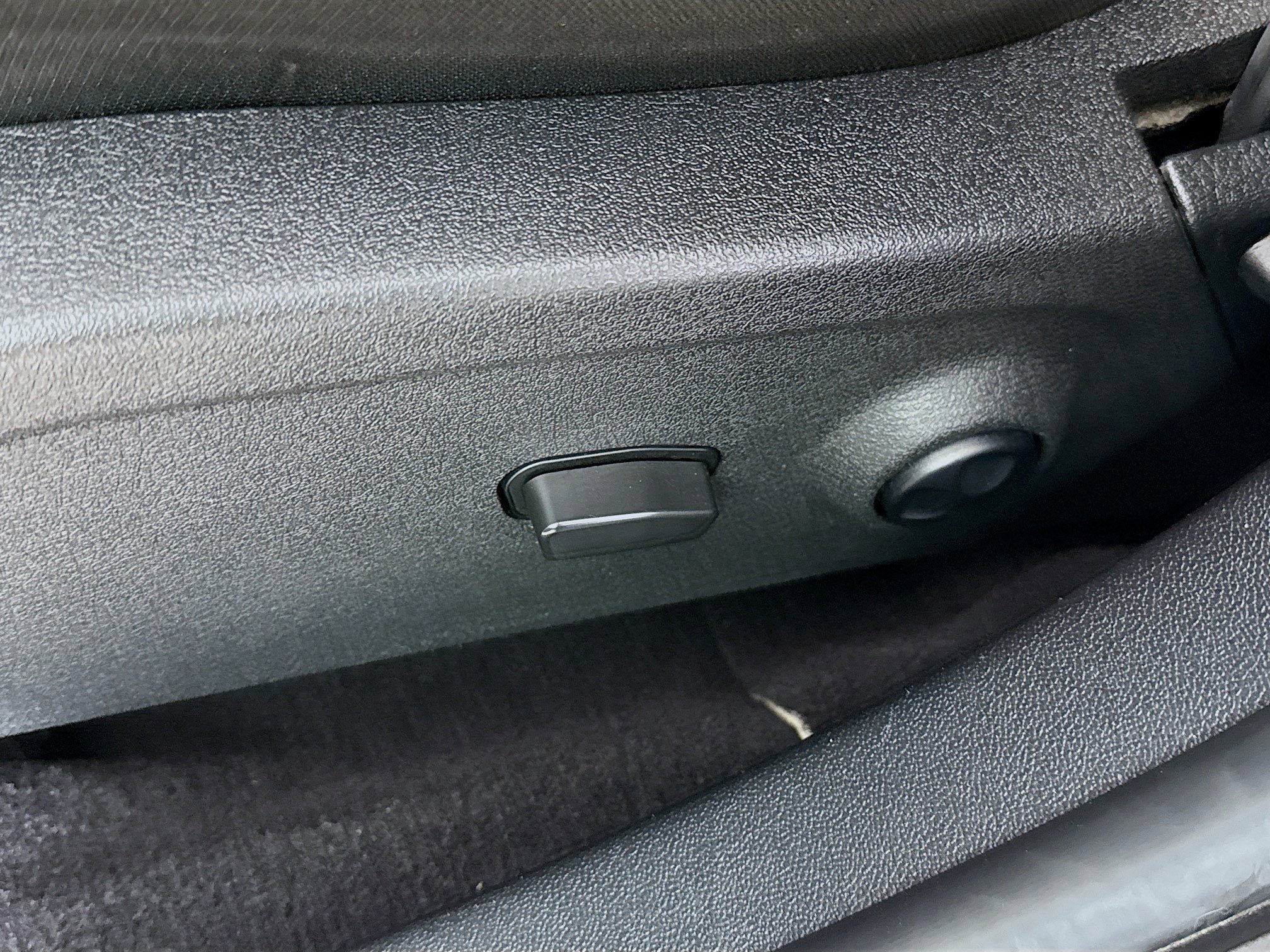 Used 2020 Dodge Journey SE w/ SE Popular Equipment Group image 22