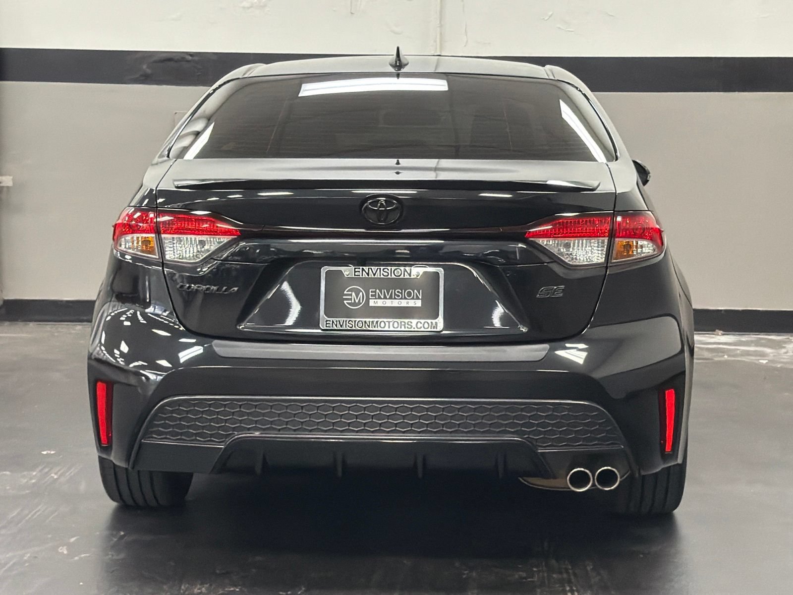 Used 2021 Toyota Corolla SE w/ SE Premium Package FWD image 10