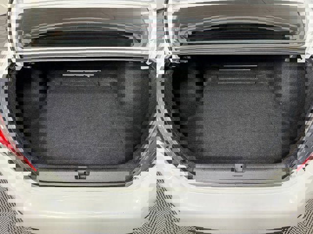 Used 2018 Honda Civic EX-L image 7