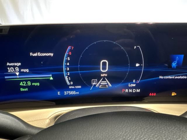 Certified 2025 Cadillac XT4 Premium Luxury FWD image 15