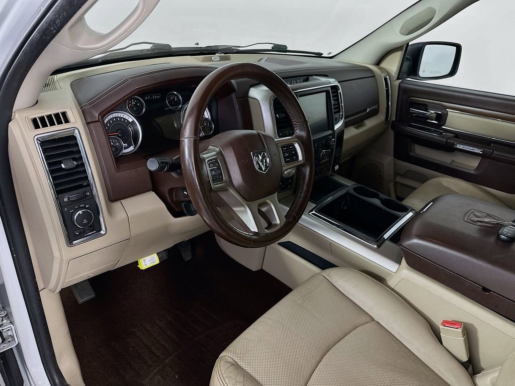 Used 2015 RAM 1500 Laramie w/ Convenience Group AWD/4WD image 30