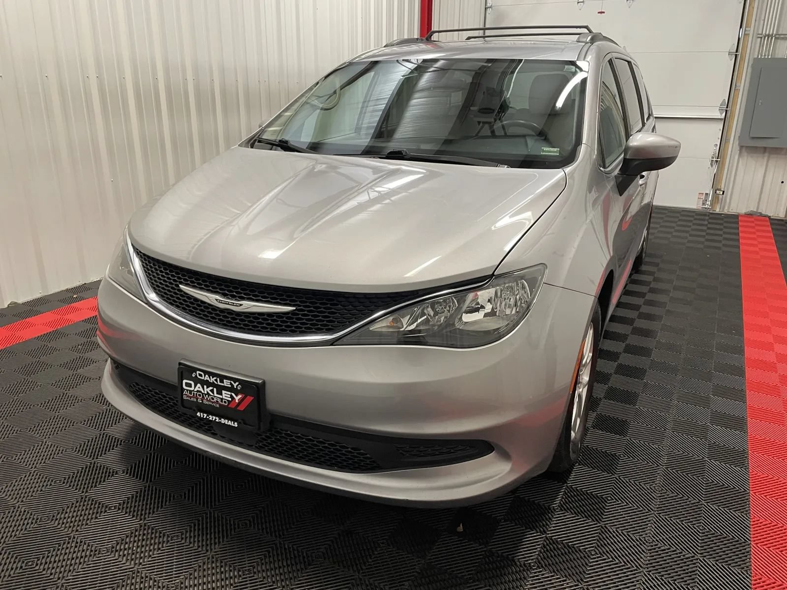 Used 2021 Chrysler Voyager Lxi FWD image 9