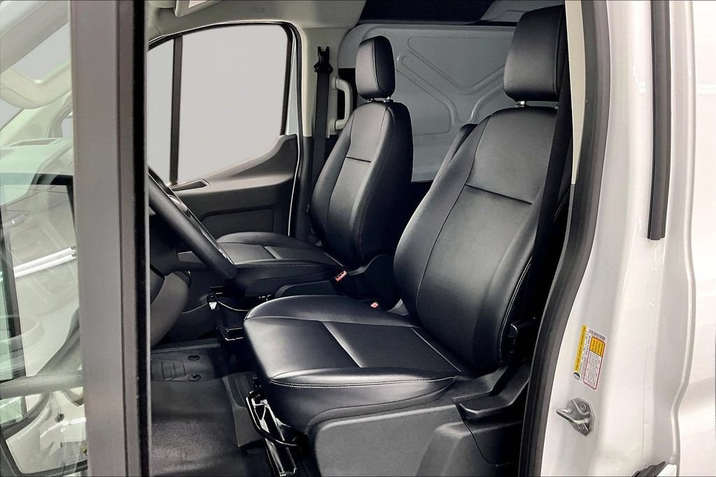 Used 2026 Ford Transit 150 Low Roof RWD image 25
