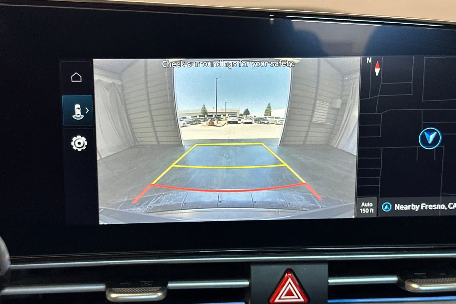 Used 2025 Hyundai Elantra SEL FWD image 21