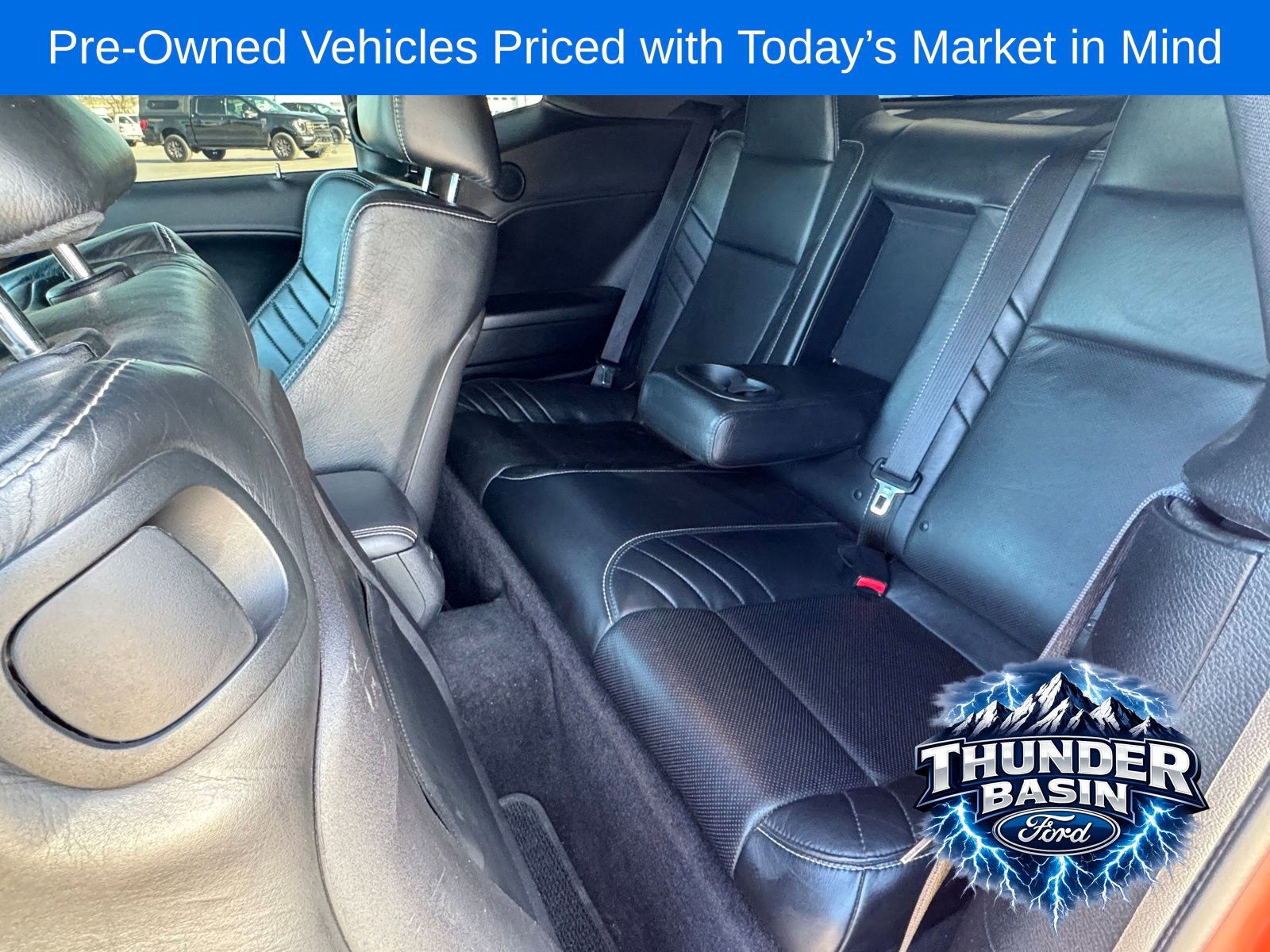 Used 2016 Dodge Challenger SRT w/ Technology Group image 24