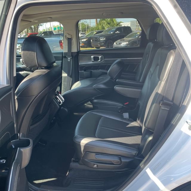 Used 2022 Kia Sorento SX image 13