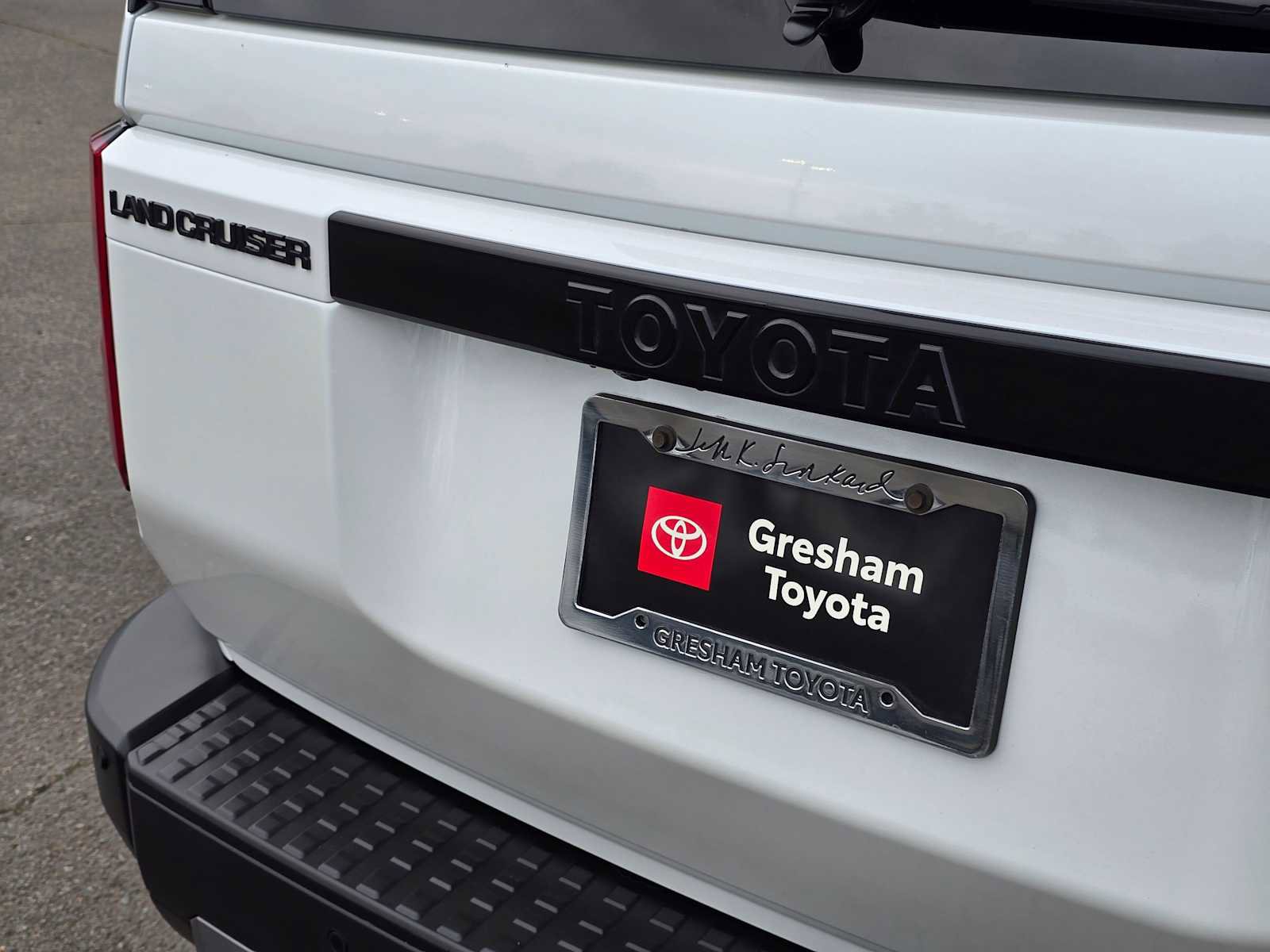Certified 2025 Toyota Land Cruiser image 16