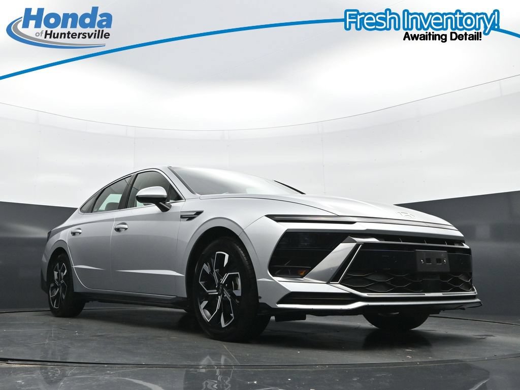 Used 2025 Hyundai Sonata SEL FWD image 28