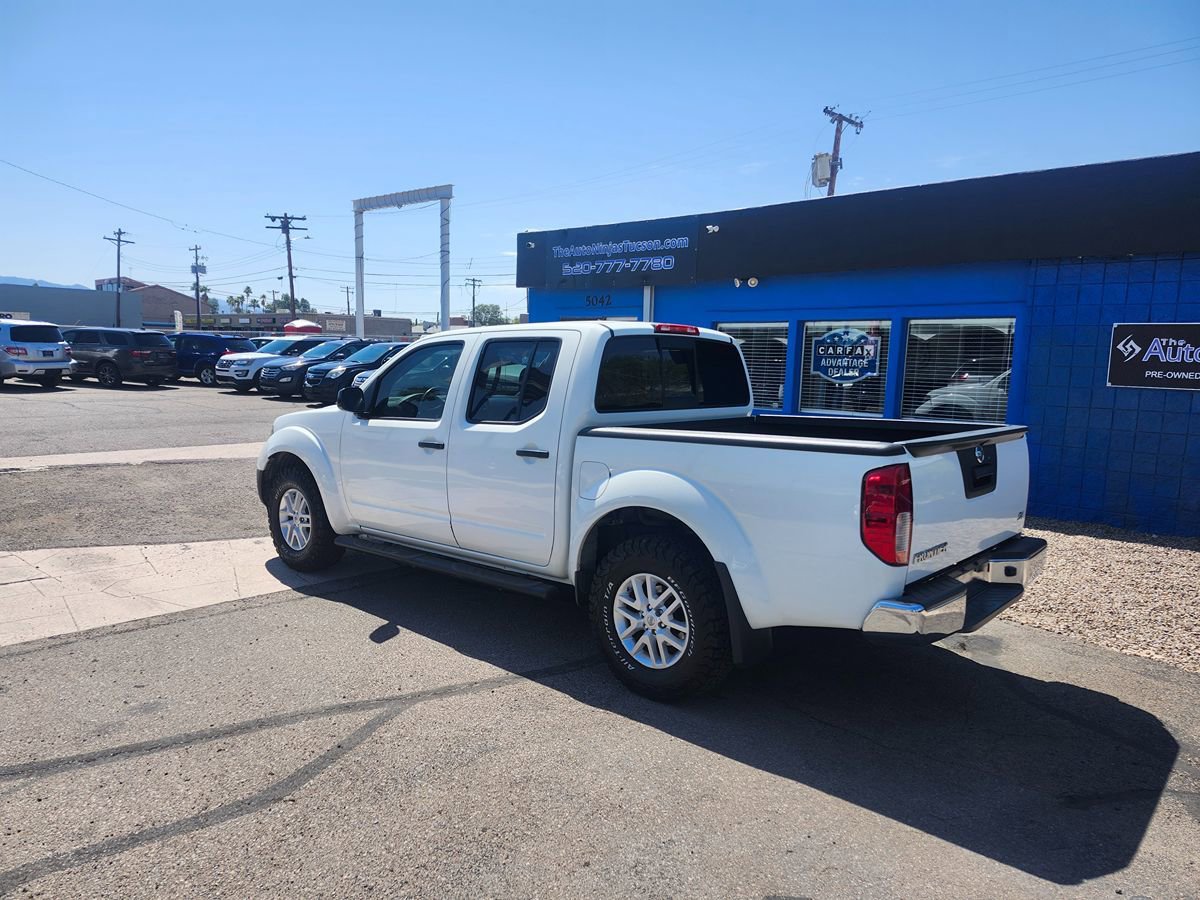 Used 2018 Nissan Frontier SV RWD image 4