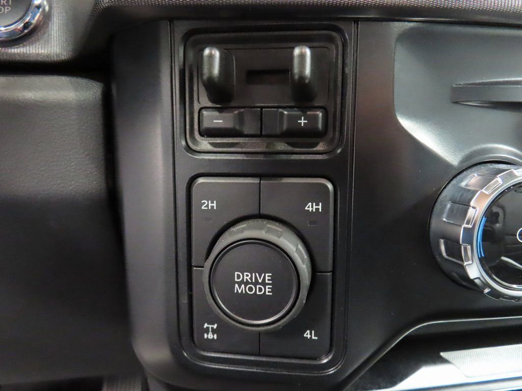 Used 2025 Ford F250 Platinum image 73