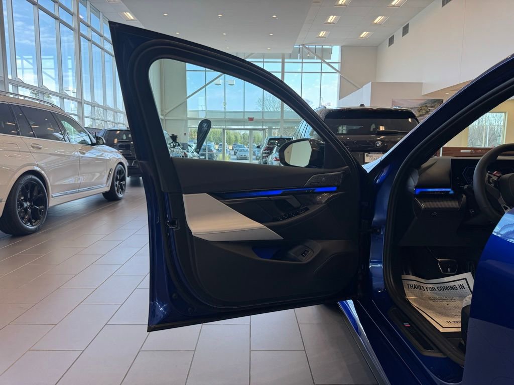 New 2026 BMW M5 w/ Carbon Package image 11