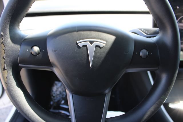 Used 2020 Tesla Model 3 Long Range AWD/4WD image 15