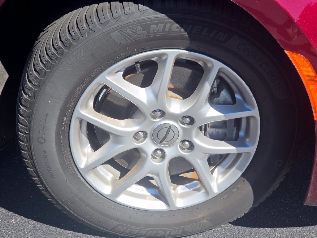 Used 2022 Chrysler Pacifica Touring-L w/ Uconnect Theater Family Group FWD image 16