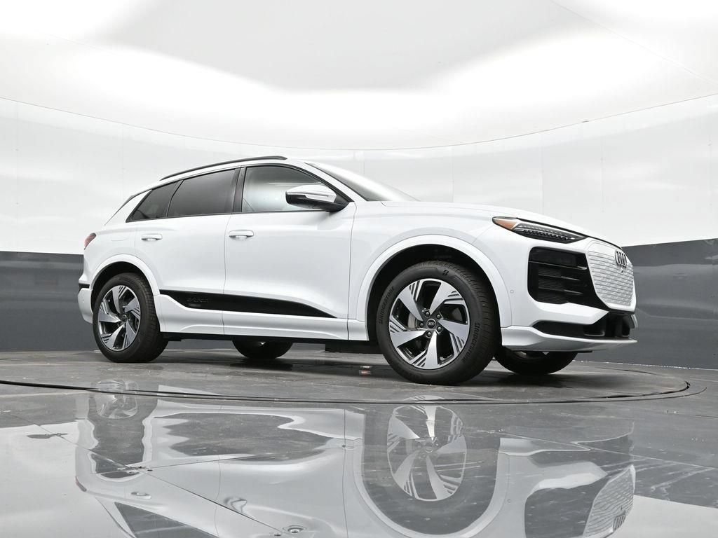 New 2025 Audi Q6 e-tron Premium Plus AWD/4WD image 26