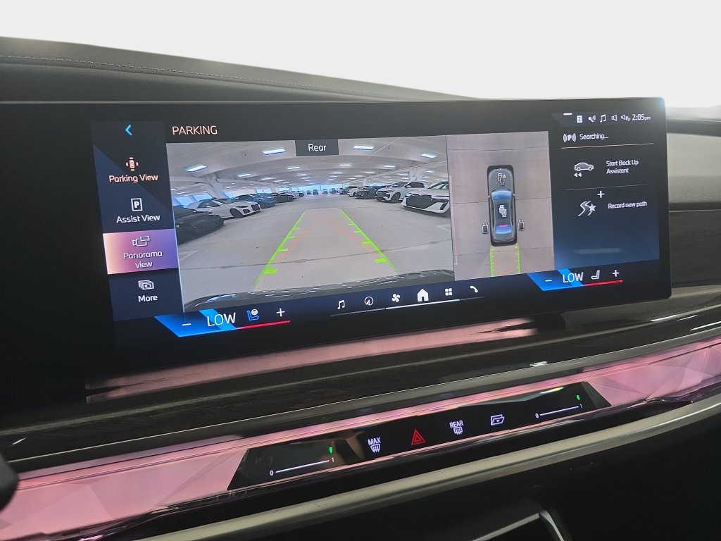 Certified 2023 BMW 740i w/ Parking Assistance Package RWD image 15
